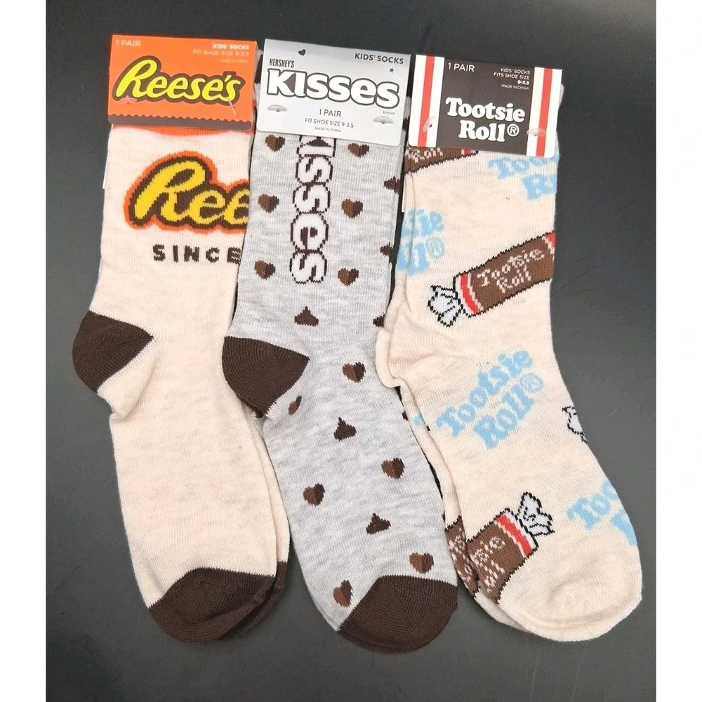 Reese's Peanut Butter Cups,Hershey's Kisses & Tootsie Roll Kid's Novelty Socks